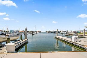 Shorely A Good Time - Water Views! Roof Top Hot Tub!