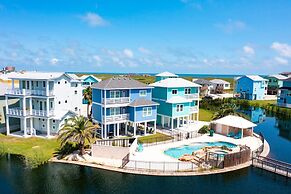 Chancla - Pet Friendly! Community Pool!