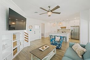 Chancla - Pet Friendly! Community Pool!