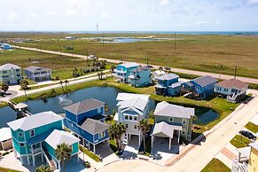 Chancla - Pet Friendly! Community Pool!