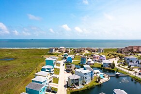 Chancla - Pet Friendly! Community Pool!