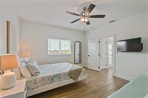 Chancla - Pet Friendly! Community Pool!