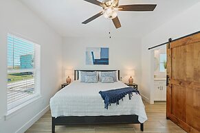 Chancla - Pet Friendly! Community Pool!