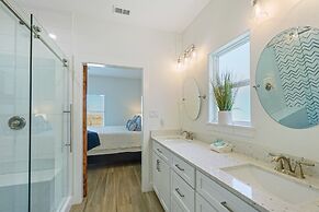 Chancla - Pet Friendly! Community Pool!