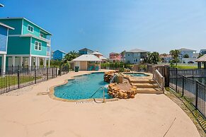 Chancla - Pet Friendly! Community Pool!