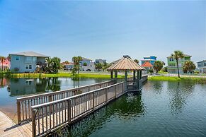 Chancla - Pet Friendly! Community Pool!