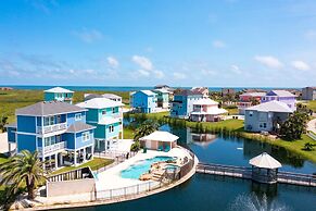 Chancla - Pet Friendly! Community Pool!