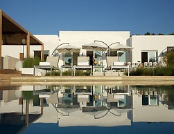 Gorgeous Villa With Views