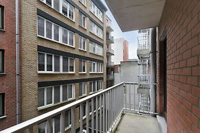 Apartment With Terrace for 5 People