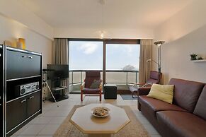 Apartment With Terrace for 5 People