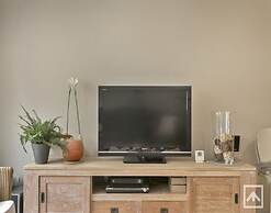 Apartment With Terrace and 2 Rooms