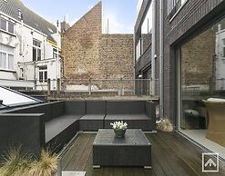 Apartment With Terrace and 2 Rooms