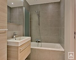 Apartment With Terrace and 2 Rooms