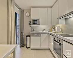 Apartment With Terrace and 2 Rooms