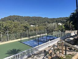 Superb Villa With Private Lagoon Pool