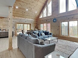 Majestic Manor by Taylor Made Deep Creek