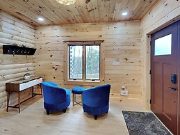 Majestic Manor by Taylor Made Deep Creek
