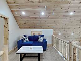 Majestic Manor by Taylor Made Deep Creek