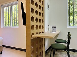 Flora By Wynwood House