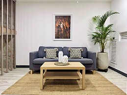 Flora By Wynwood House