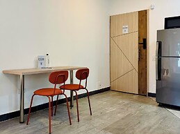 Flora By Wynwood House