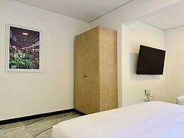 Flora By Wynwood House