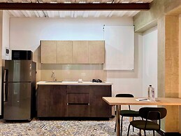 Flora By Wynwood House