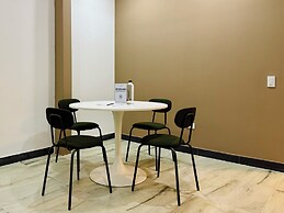 Flora By Wynwood House