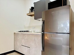 Flora By Wynwood House