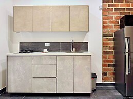 Flora By Wynwood House