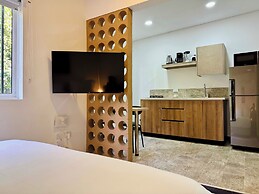 Flora By Wynwood House