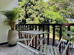 Flora By Wynwood House