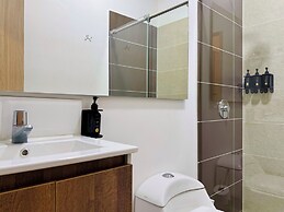 Flora By Wynwood House