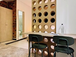 Flora By Wynwood House