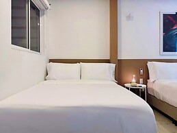 Flora By Wynwood House