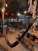 Kin Hostal and Camping