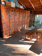 Kin Hostal and Camping