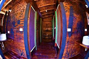 Kin Hostal and Camping