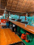 Kin Hostal and Camping