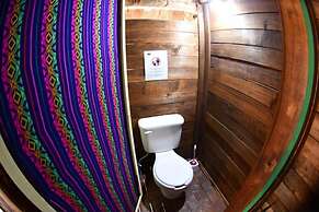 Kin Hostal and Camping