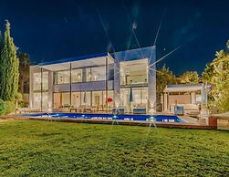 Modern Villa With Indoor Pool