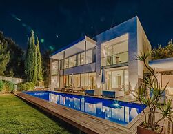 Modern Villa With Indoor Pool