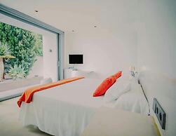 Modern Villa With Indoor Pool