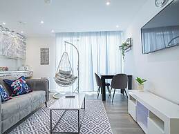 Avo Apartment - Modern Style & Great Location