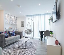 Avo Apartment - Modern Style & Great Location
