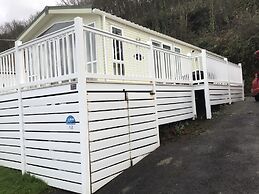 Haven Caravan Sleeps 6 Pet Friendly