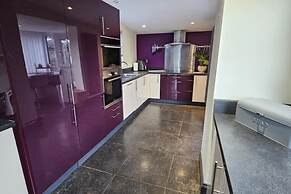 Luxury Seymour House With Spa, Gym & Lake District