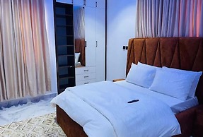 Royal Paradise Apartment