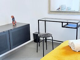 Beautiful 1 bedroom flat w terrace