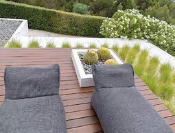 Amazing Villa With Infinity Pool